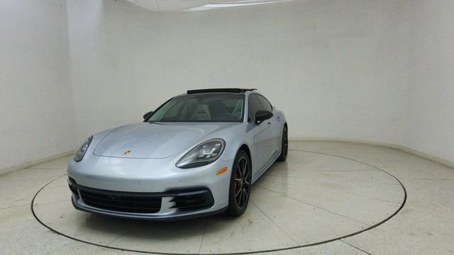 Used 2018 Porsche Panamera 4S image 64