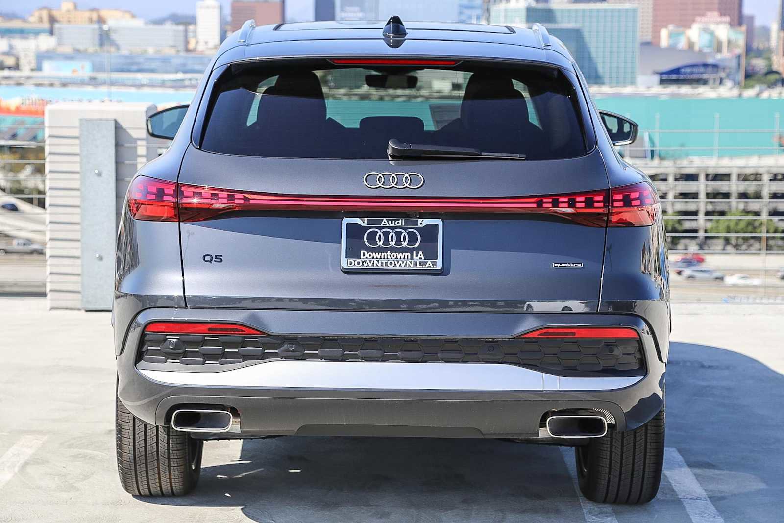 Used 2025 Audi Q5 Premium w/ Premium Plus AWD/4WD image 7