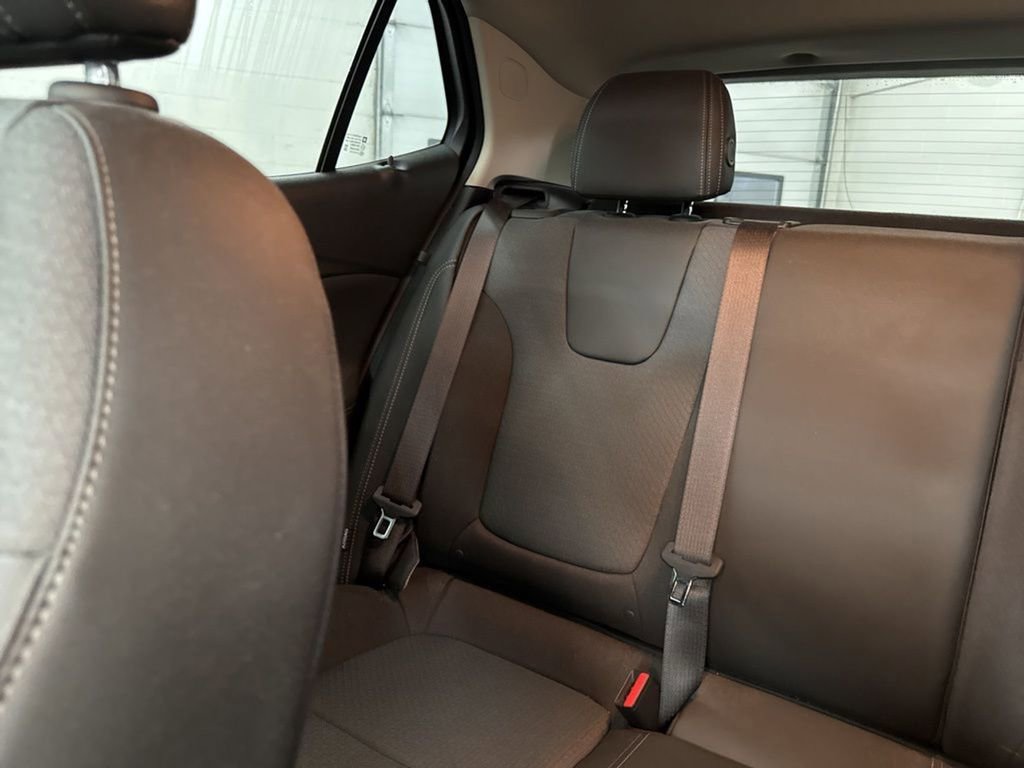 Used 2024 Buick Encore GX Preferred image 12