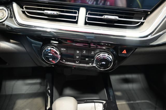 New 2026 Chevrolet Trax ACTIV w/ Driver Confidence Package FWD image 21