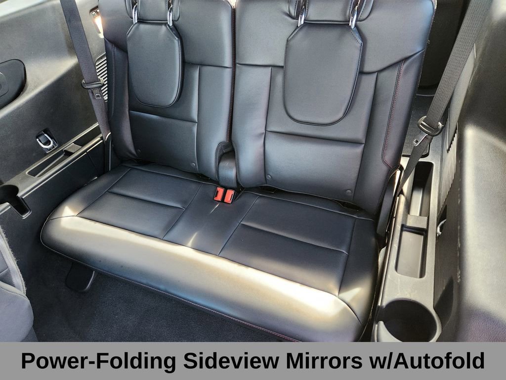 Used 2025 Ford Explorer ST-Line w/ Premium Package AWD/4WD image 15