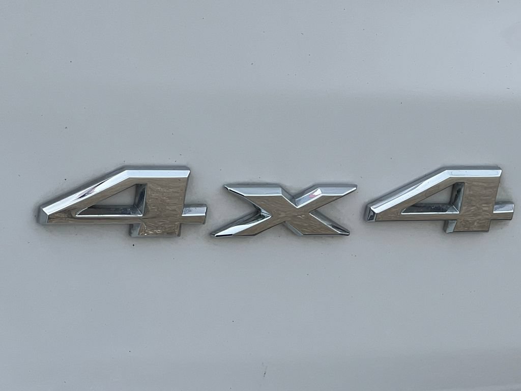 Used 2019 Jeep Grand Cherokee Limited w/ Trailer Tow Group IV AWD/4WD image 10