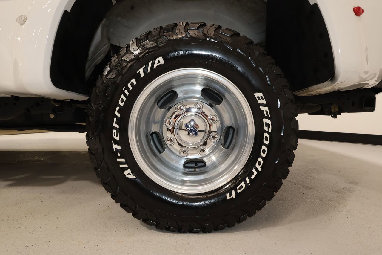 Used 2024 Ford F350 Lariat w/ Lariat Ultimate Package AWD/4WD image 35
