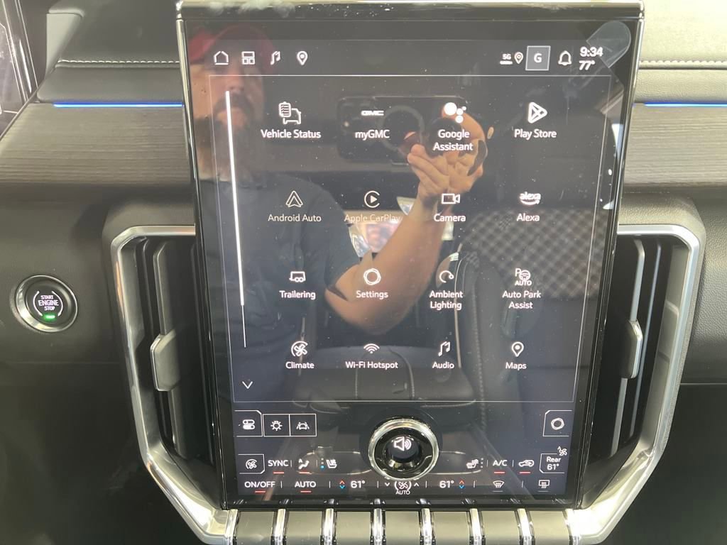 New 2025 GMC Acadia Denali w/ Super Cruise Package image 29