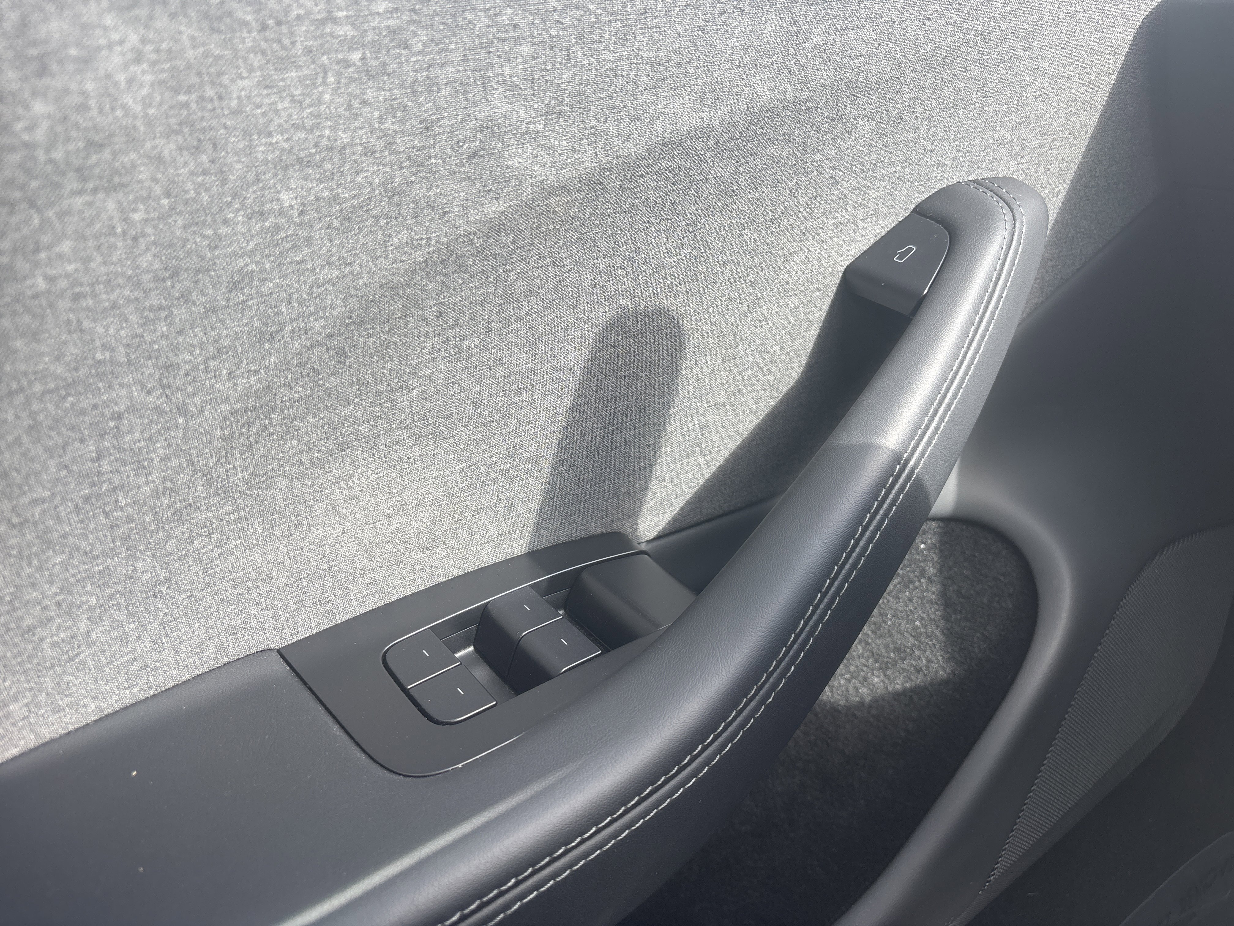 Used 2024 Tesla Model 3 Standard Range image 28