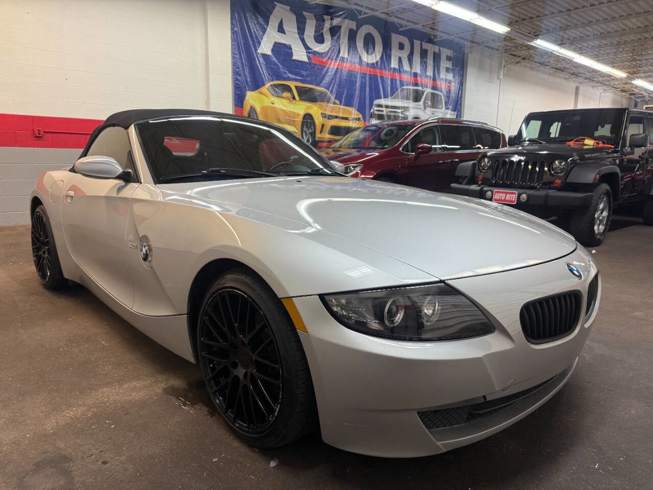 Used 2008 BMW Z4 3.0i image 2