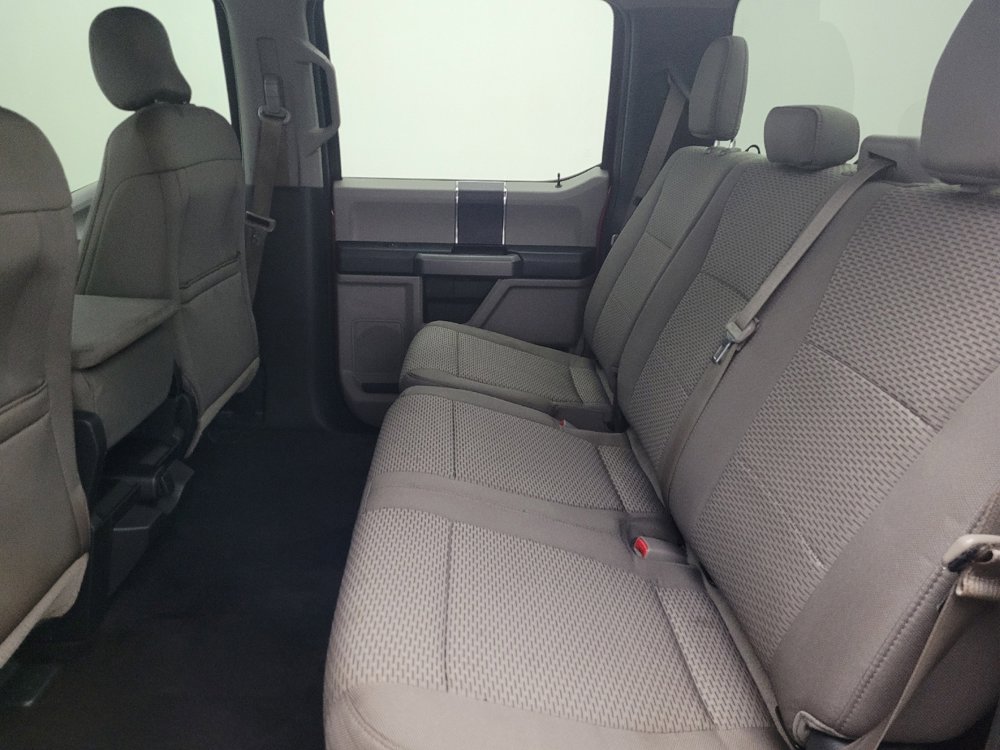 Used 2016 Ford F150 XLT image 18