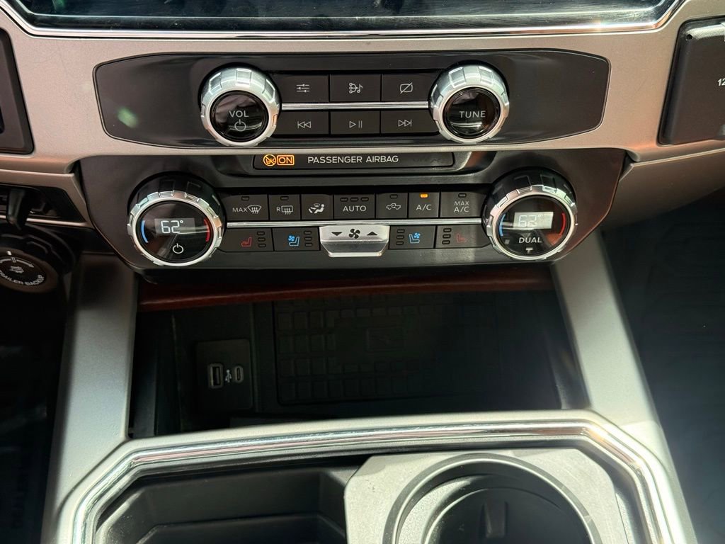 Used 2022 Ford F250 King Ranch w/ King Ranch Ultimate Package AWD/4WD image 20