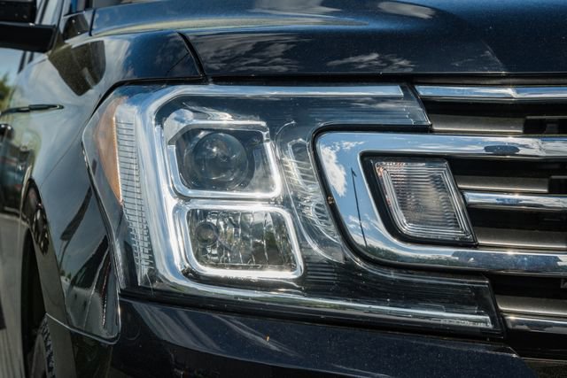 Used 2020 Ford Expedition XLT w/ Black Accent Package image 18