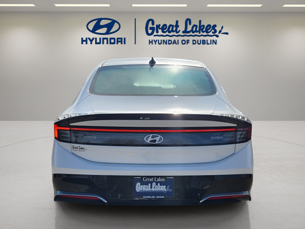 New 2026 Hyundai Sonata SEL FWD image 4