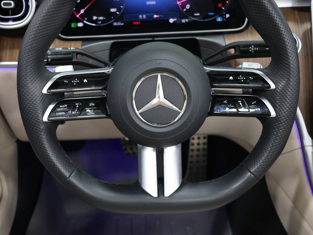 Certified 2024 Mercedes-Benz CLE 450 4MATIC Cabriolet image 17