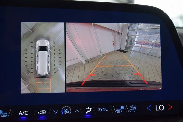 New 2026 Chevrolet Suburban Premier image 54