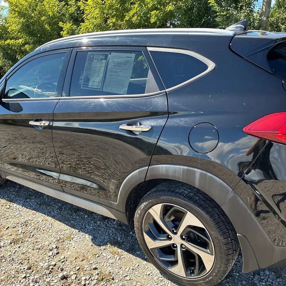 Used 2017 Hyundai Tucson Limited w/ Cargo Package AWD/4WD image 6