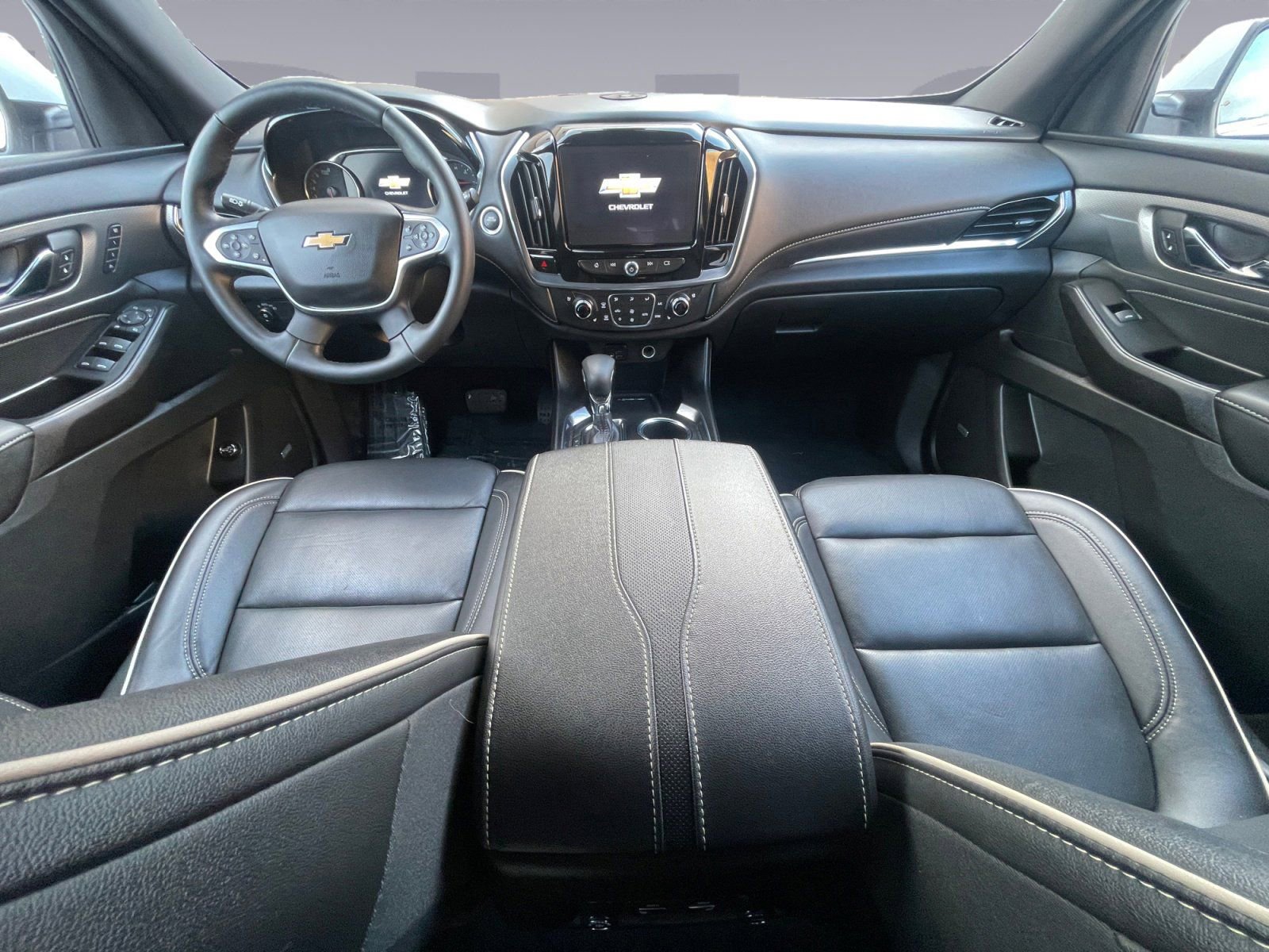 Used 2023 Chevrolet Traverse Premier w/ LPO, Cargo Package image 12