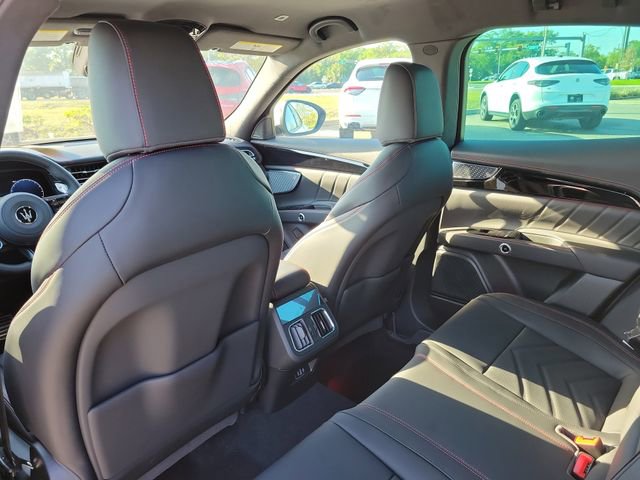 New 2026 Maserati Grecale Modena image 13