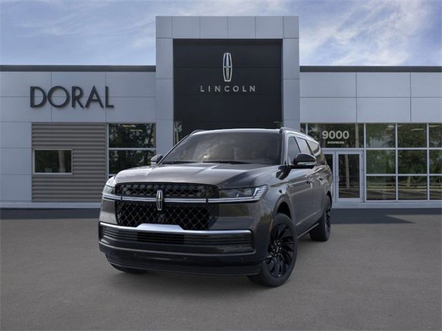 New 2025 Lincoln Navigator L Reserve w/ Jet Appearance Package image 2