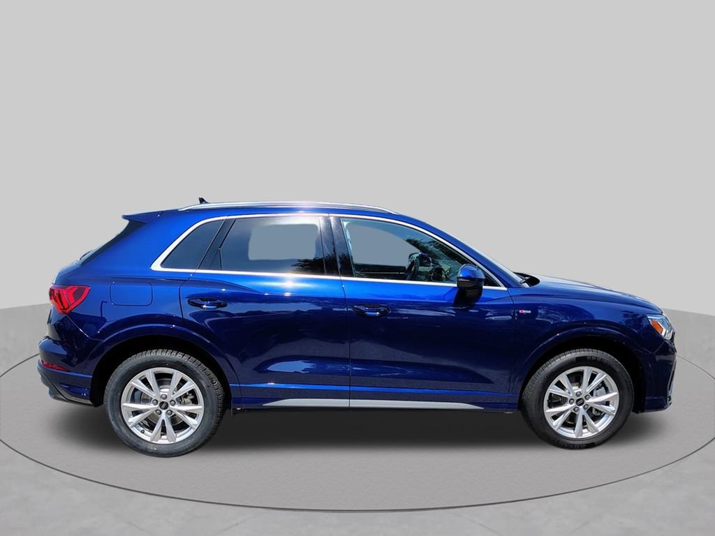 Used 2025 Audi Q3 2.0T Premium AWD/4WD image 11