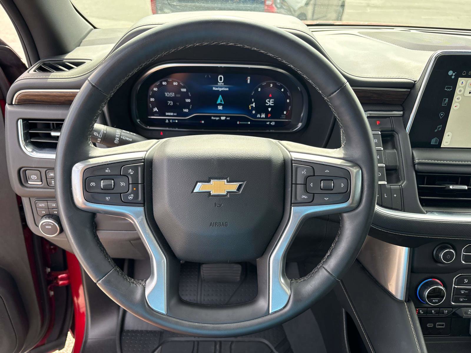 Used 2024 Chevrolet Suburban Premier image 16