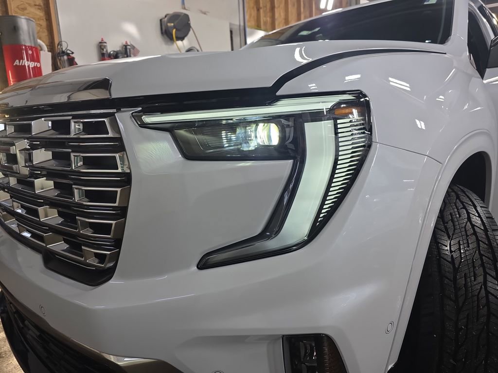 New 2026 GMC Acadia Denali w/ Super Cruise Package AWD/4WD image 29