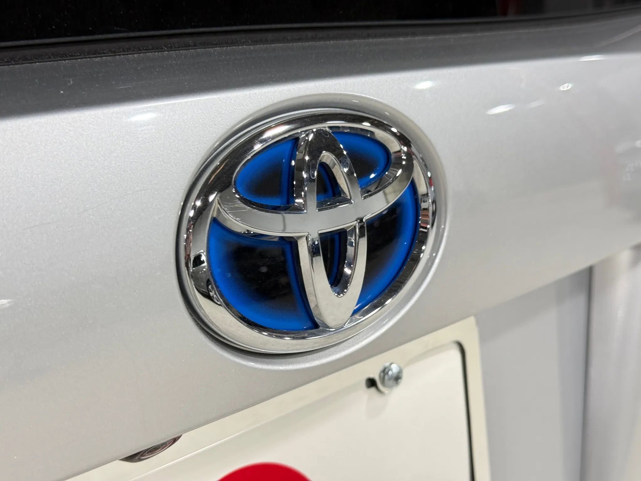 Used 2017 Toyota Prius Four w/ Premium Convenience Package image 70