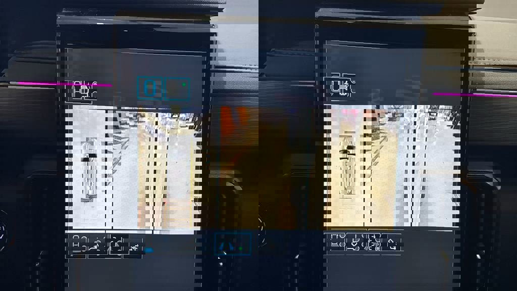 New 2026 GMC Acadia AT4 w/ LPO, Floor Liner Package image 40