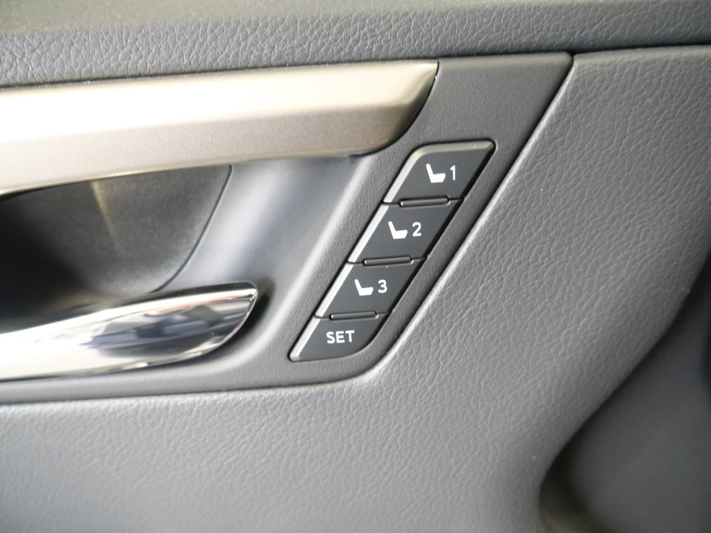 Used 2022 Lexus RX 350 AWD w/ Premium Package image 38
