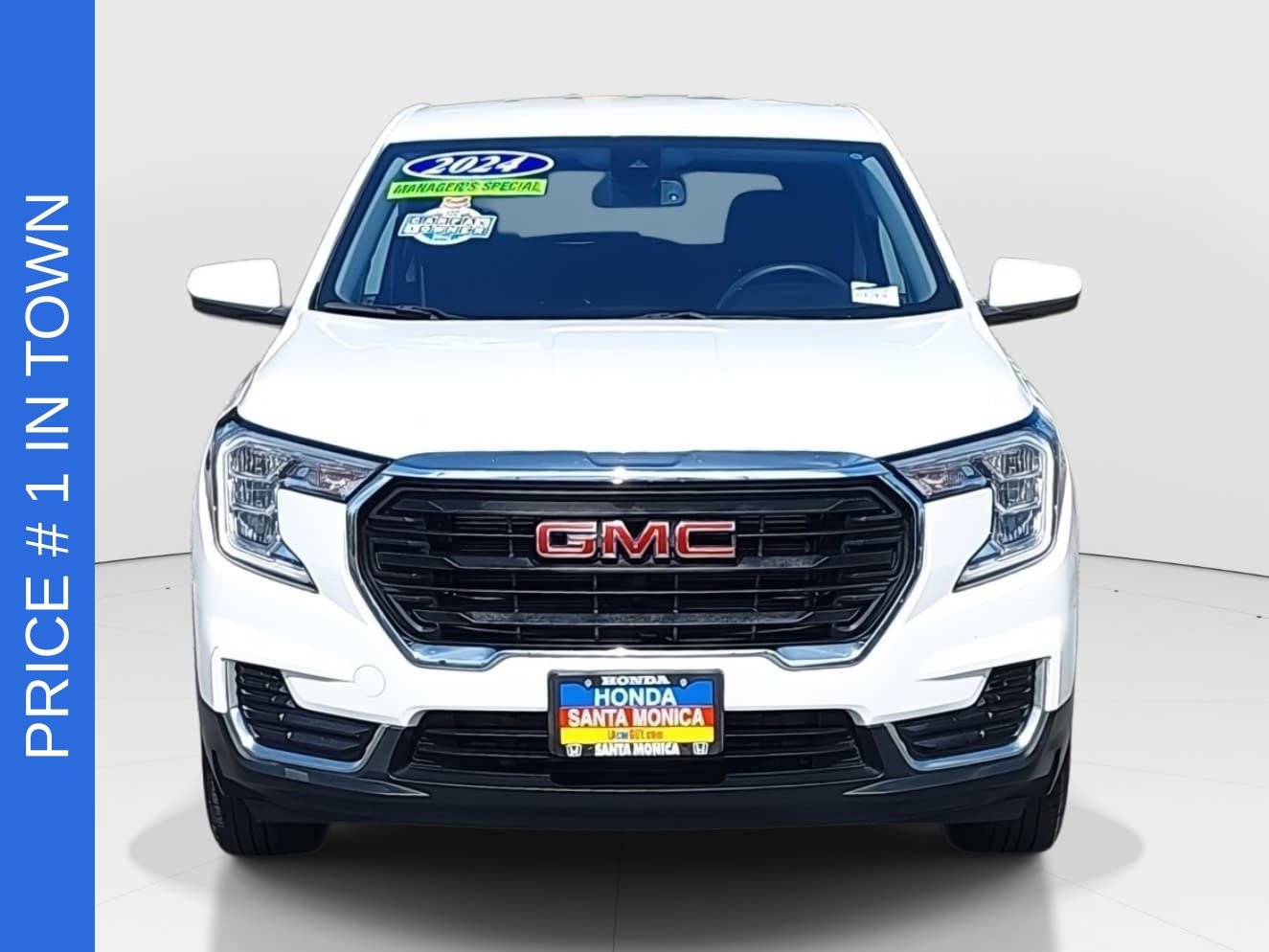 Used 2024 GMC Terrain SLE AWD/4WD image 2