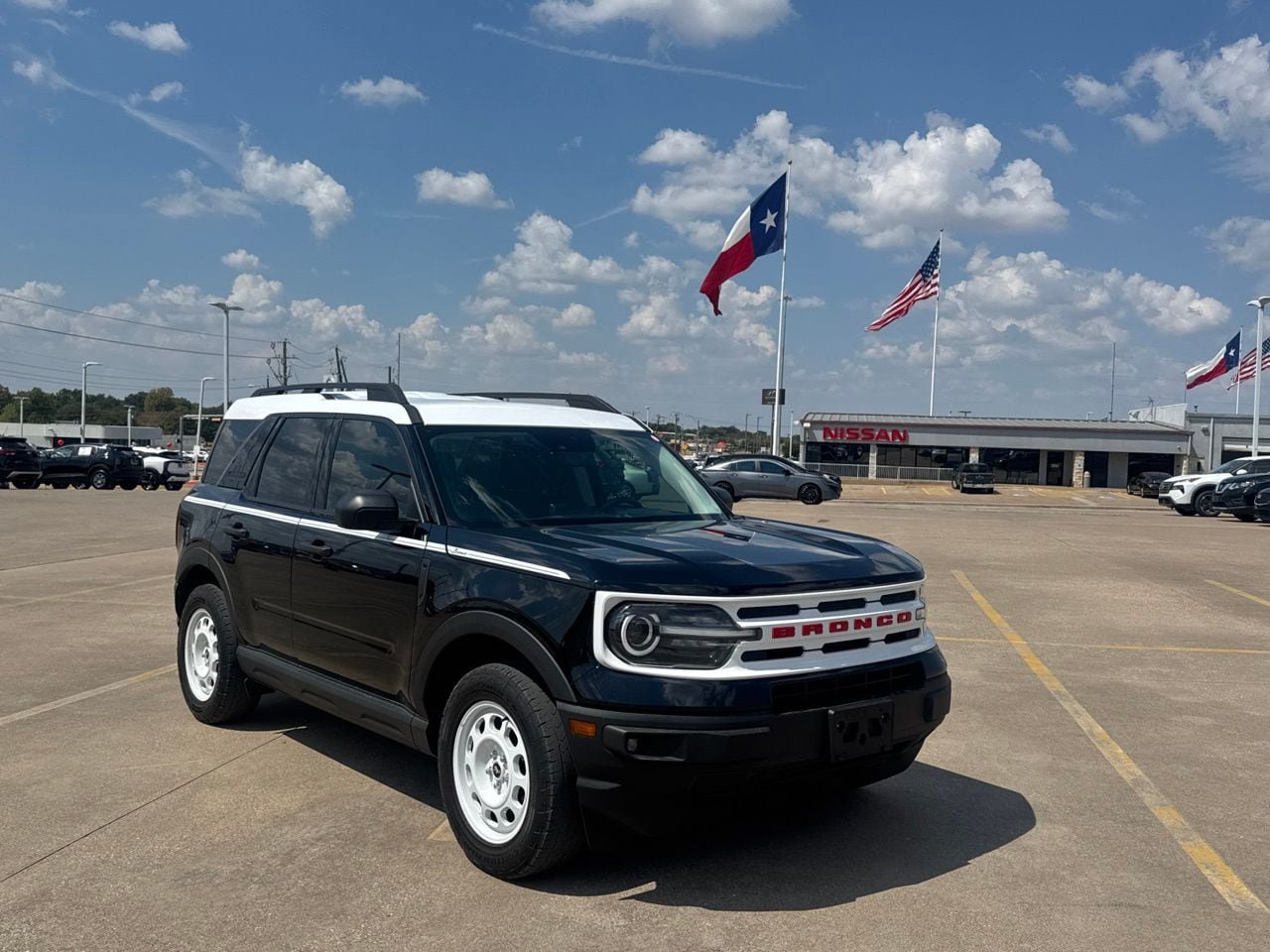Used 2024 Ford Bronco Sport Heritage w/ Heritage Convenience Package AWD/4WD image 1
