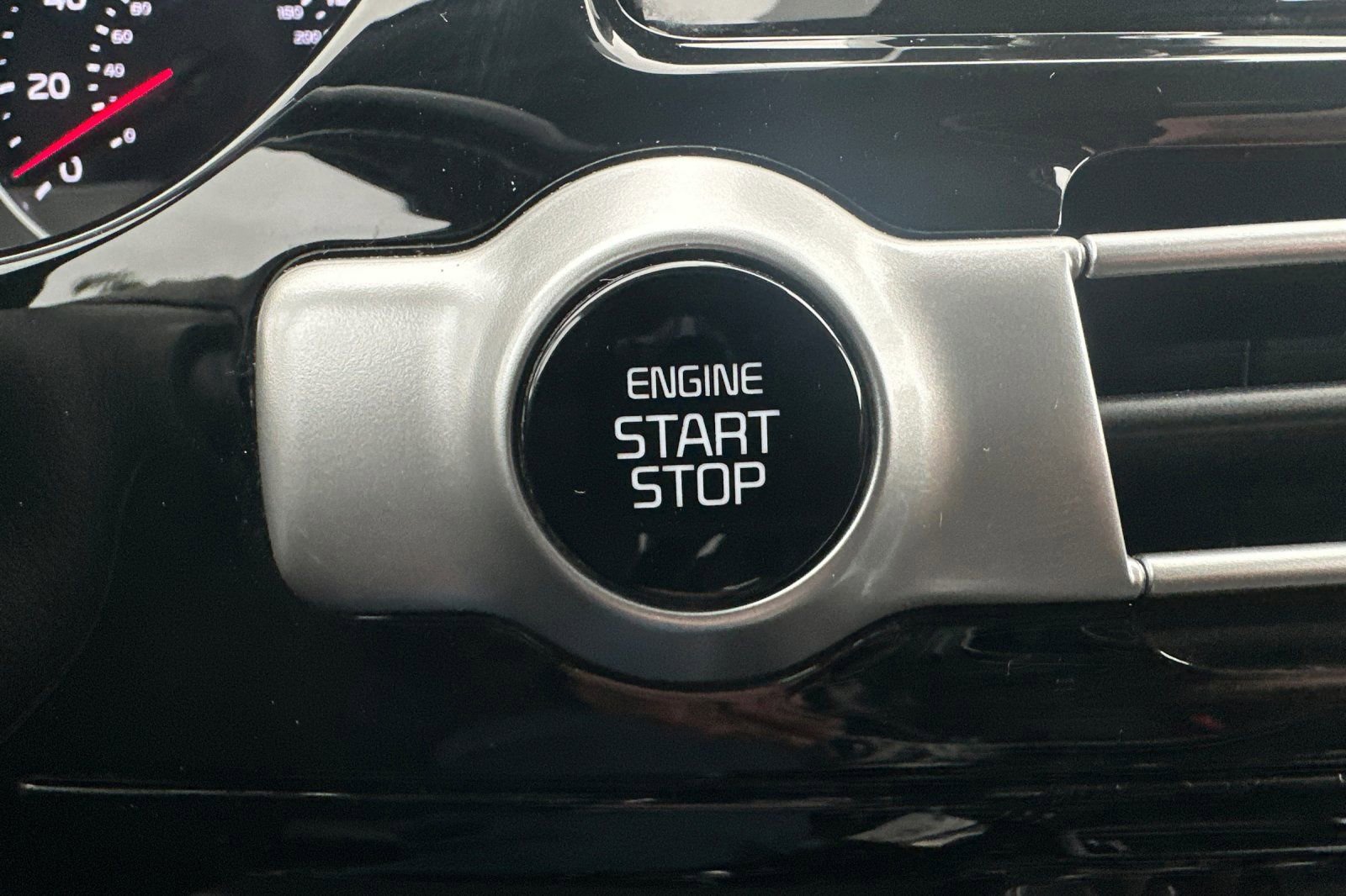 Used 2021 Kia Seltos EX image 23