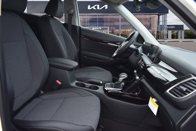 New 2026 Kia Seltos S image 13