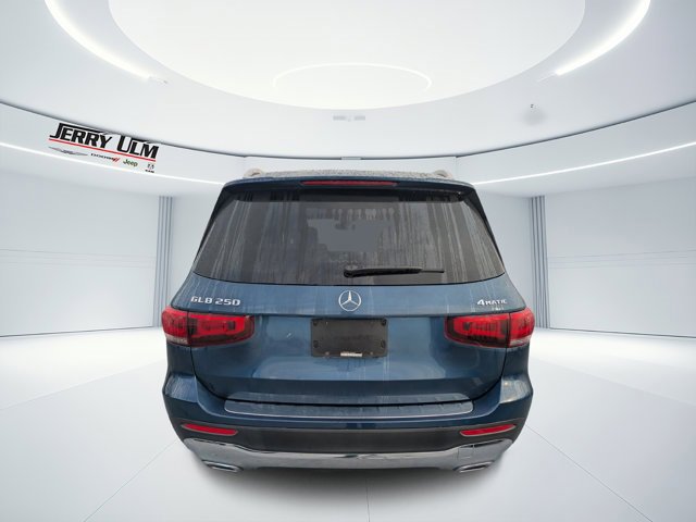 Used 2020 Mercedes-Benz GLB 250 4MATIC image 4