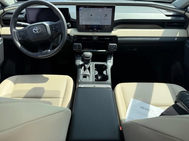 Used 2026 Toyota RAV4 XLE Premium AWD/4WD image 15