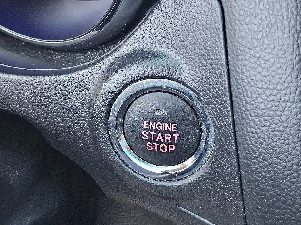 Used 2017 Subaru Outback 3.6R Limited w/ Popular Package #5 image 38