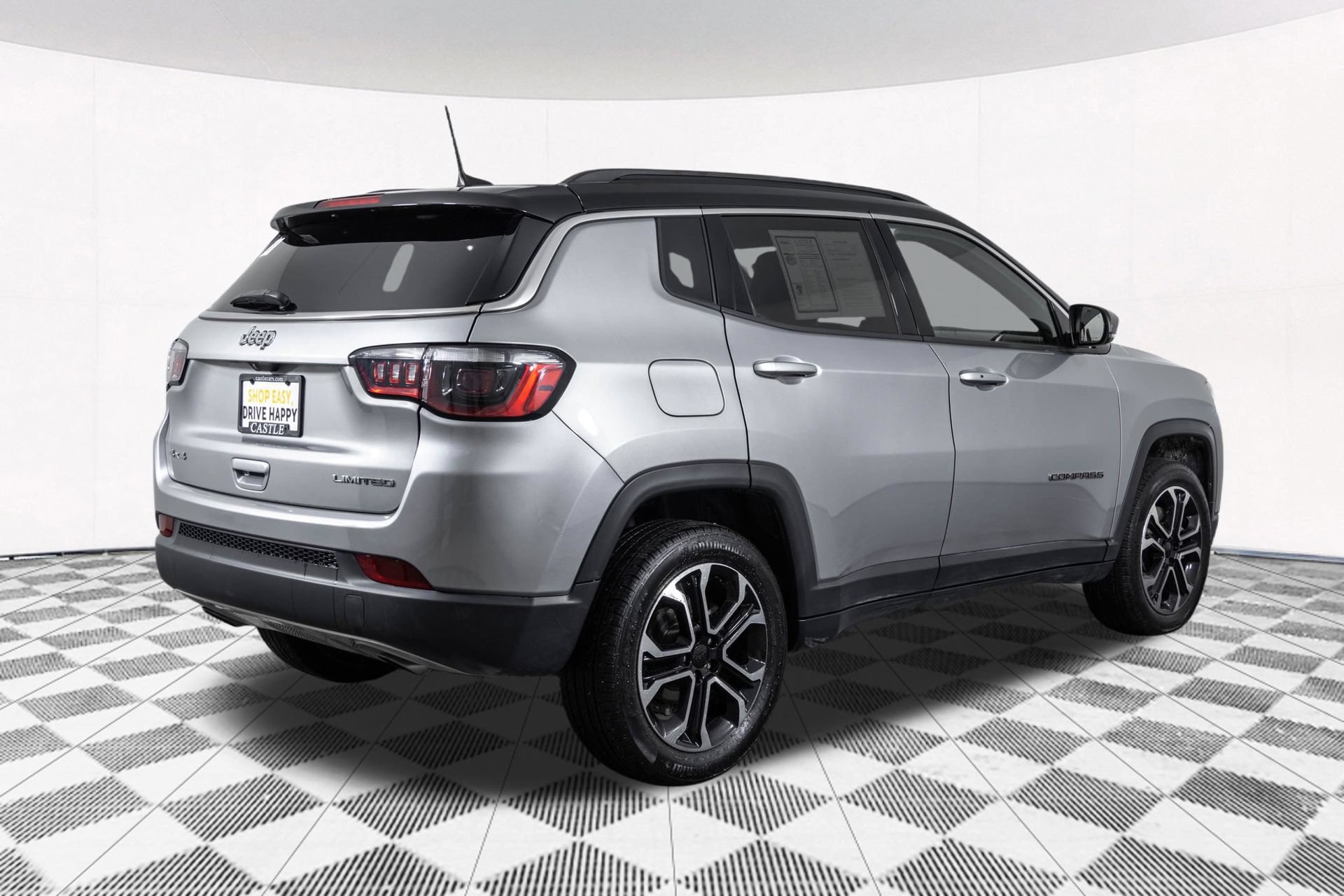 Used 2023 Jeep Compass Limited AWD/4WD image 19