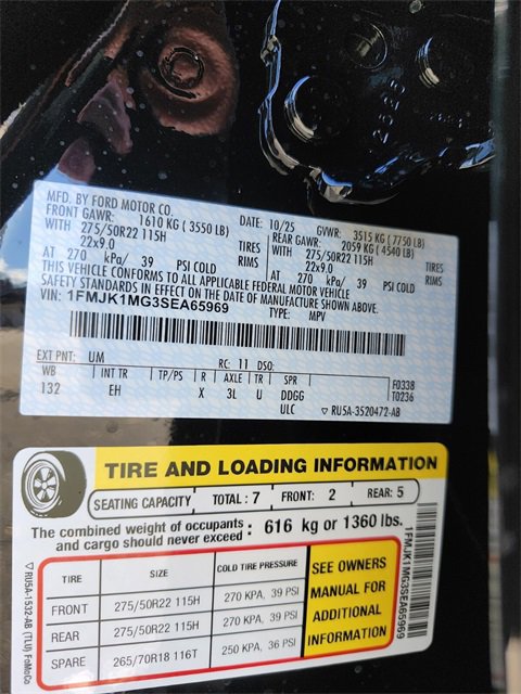 New 2025 Ford Expedition Max Platinum w/ Stealth Performance Package image 36