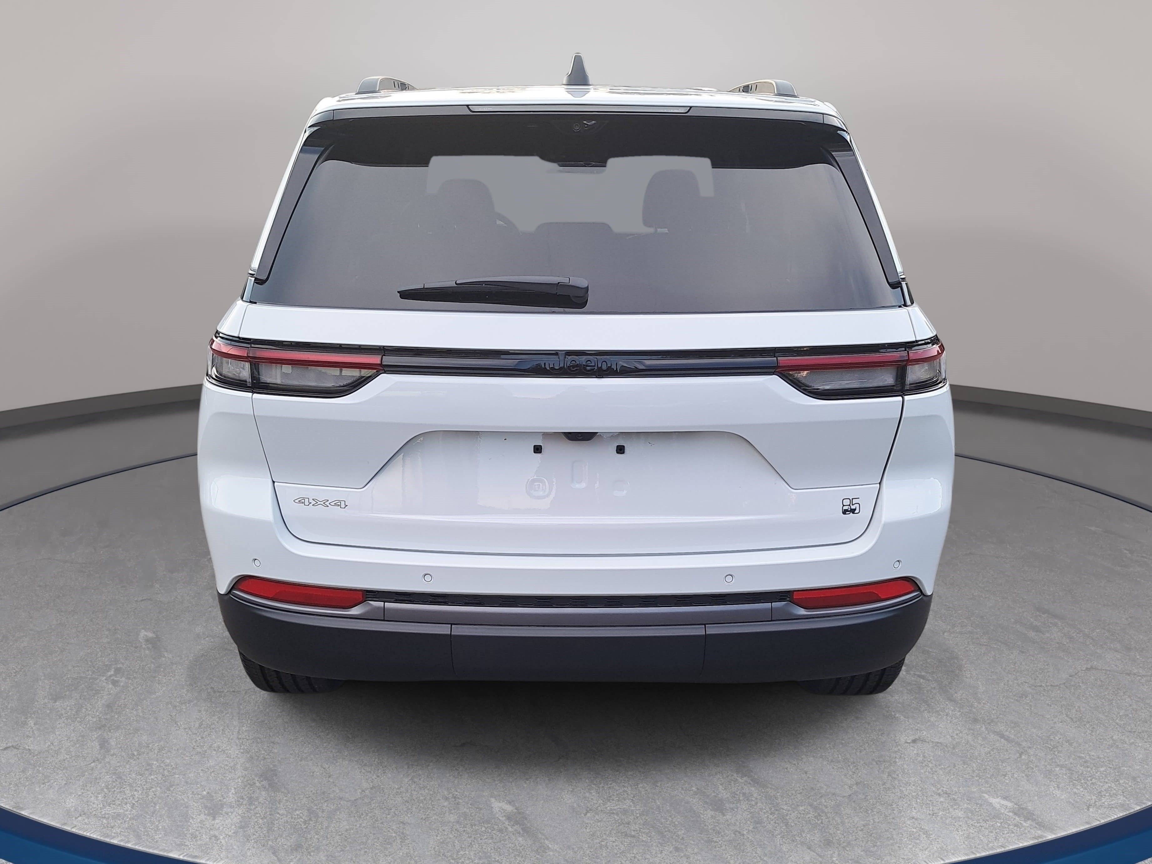 New 2026 Jeep Grand Cherokee Limited AWD/4WD image 6