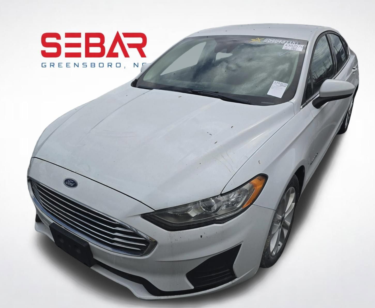 Used 2019 Ford Fusion SE image 1