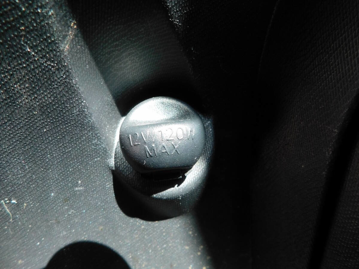 Used 2015 Toyota Prius C Three image 13