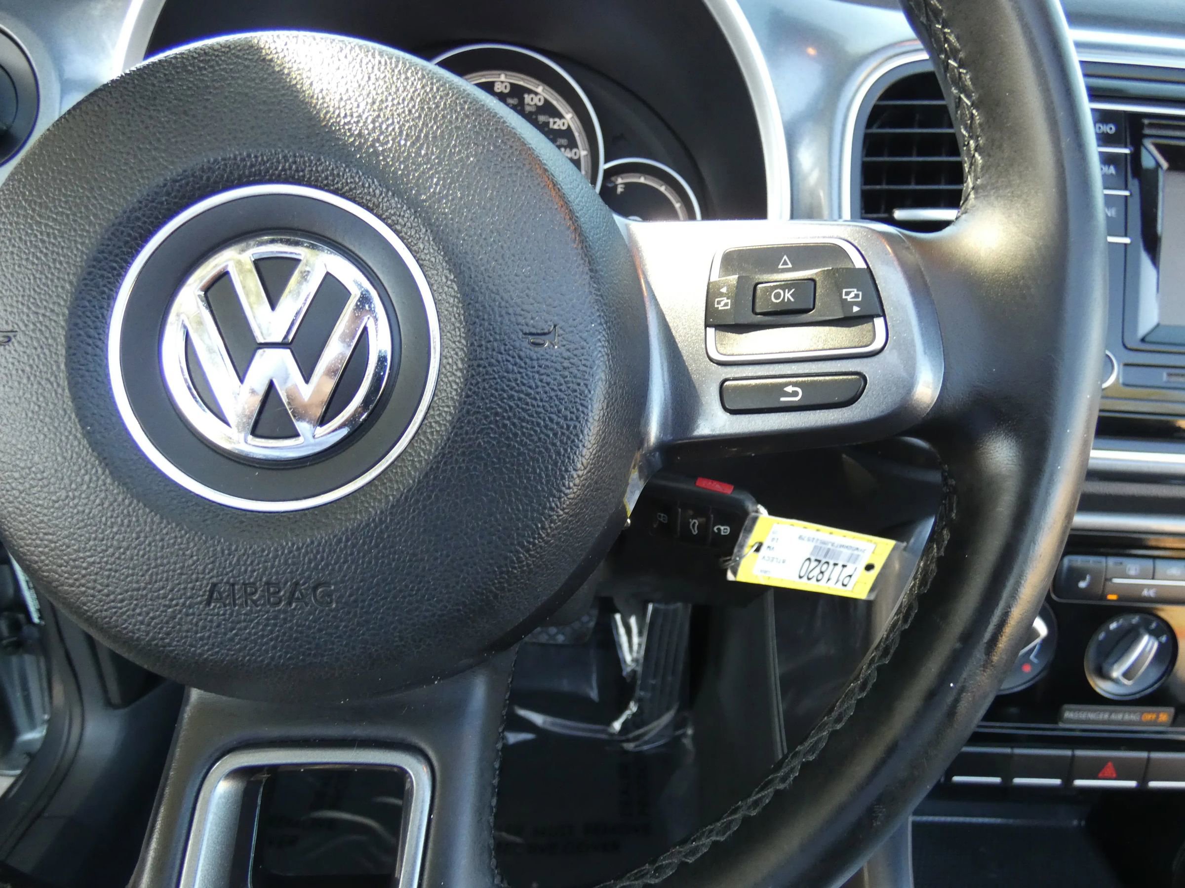 Used 2018 Volkswagen Beetle 2.0T S image 52