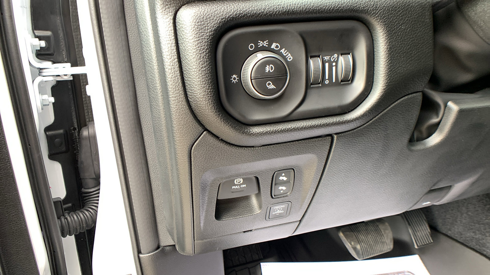 New 2026 RAM 1500 Laramie w/ Night Edition image 17