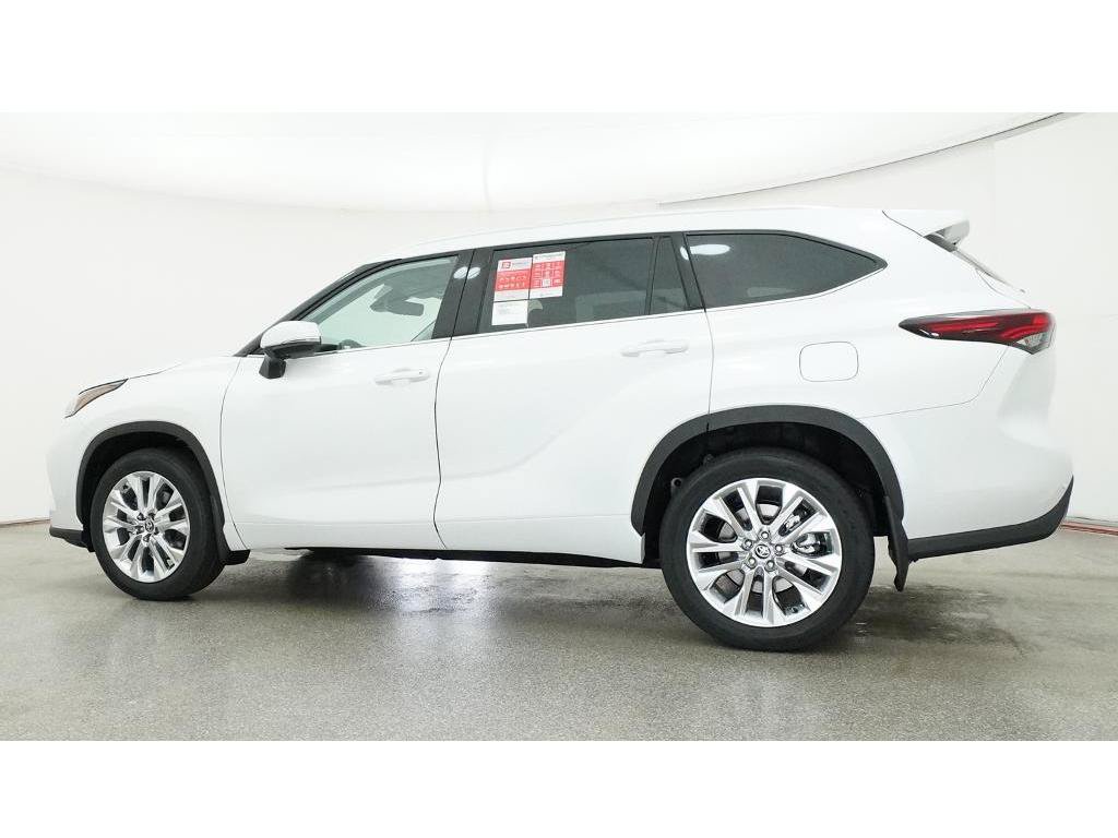 New 2026 Toyota Highlander Limited AWD/4WD image 20