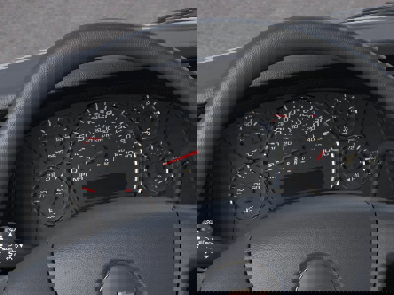 New 2025 Chevrolet Express 3500 Extended image 18