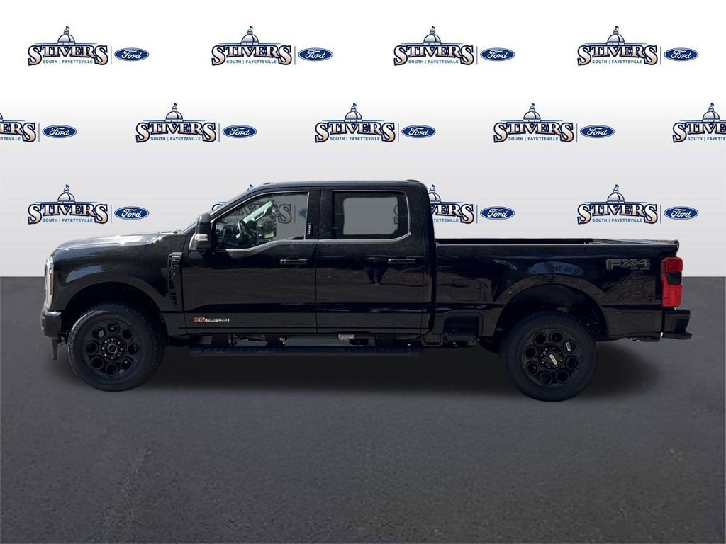 New 2026 Ford F350 Lariat w/ Black Appearance Package image 8