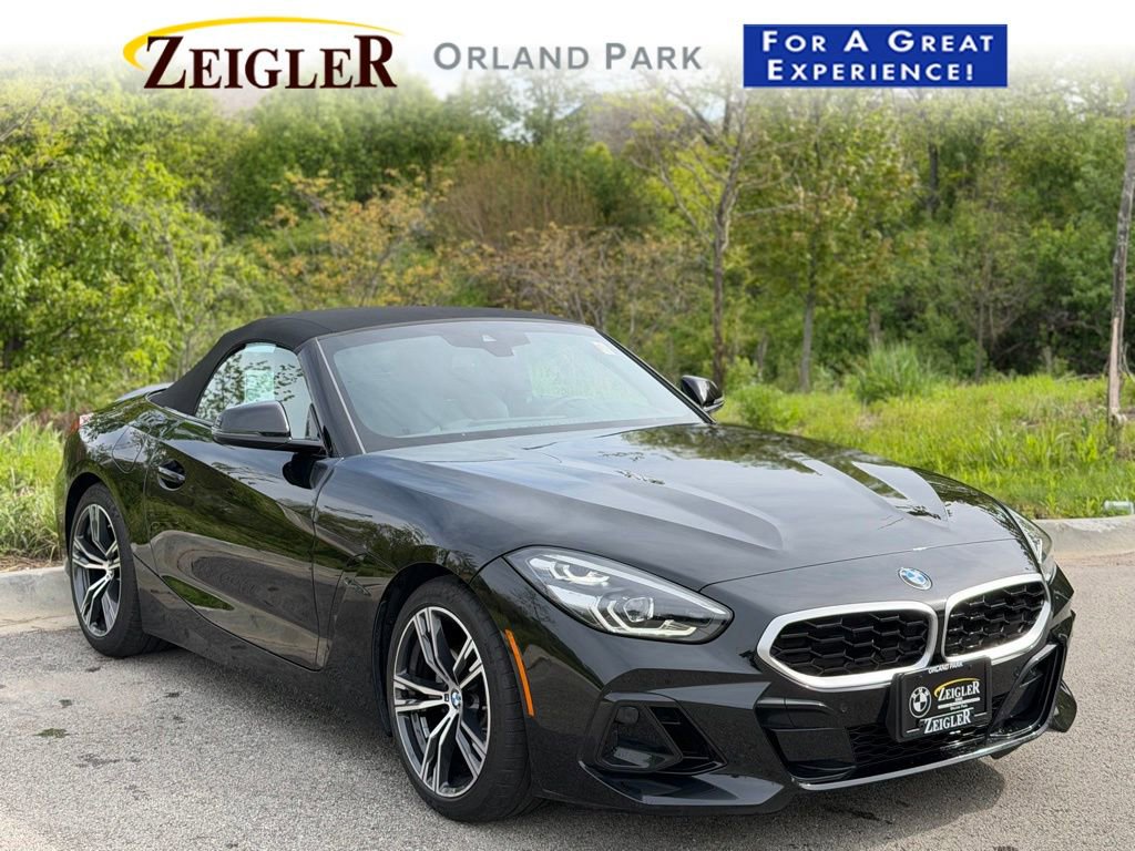 Used 2026 BMW Z4 sDrive30i RWD image 1
