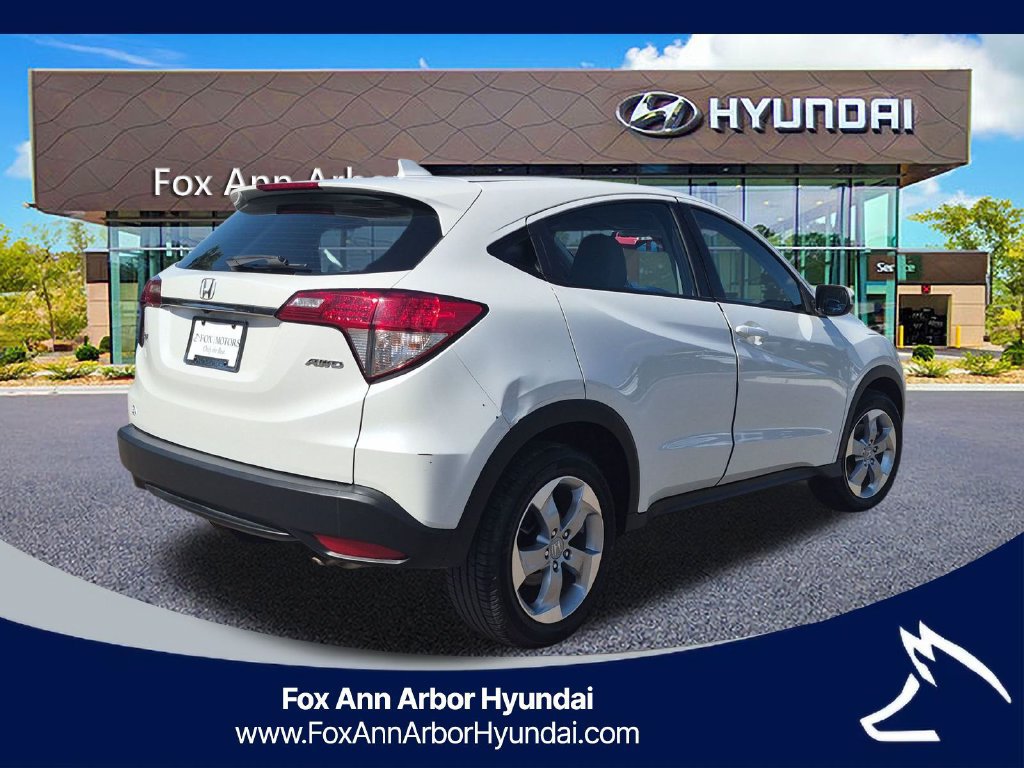 Used 2021 Honda HR-V LX image 5
