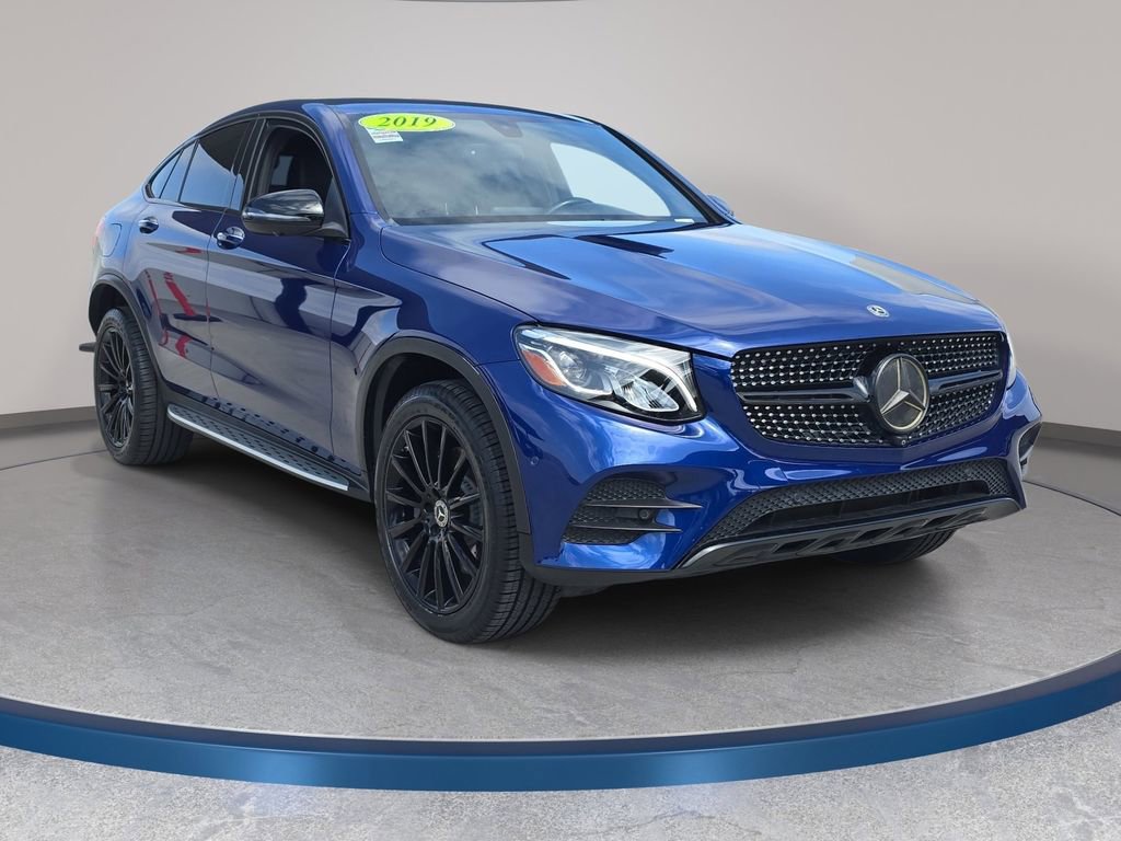 Used 2019 Mercedes-Benz GLC 300 4MATIC Coupe image 4