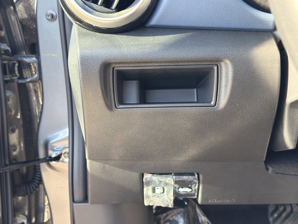 New 2025 Nissan Versa SV w/ Trunk Package image 21