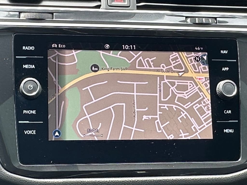 Used 2022 Volkswagen Tiguan SEL R-Line image 16