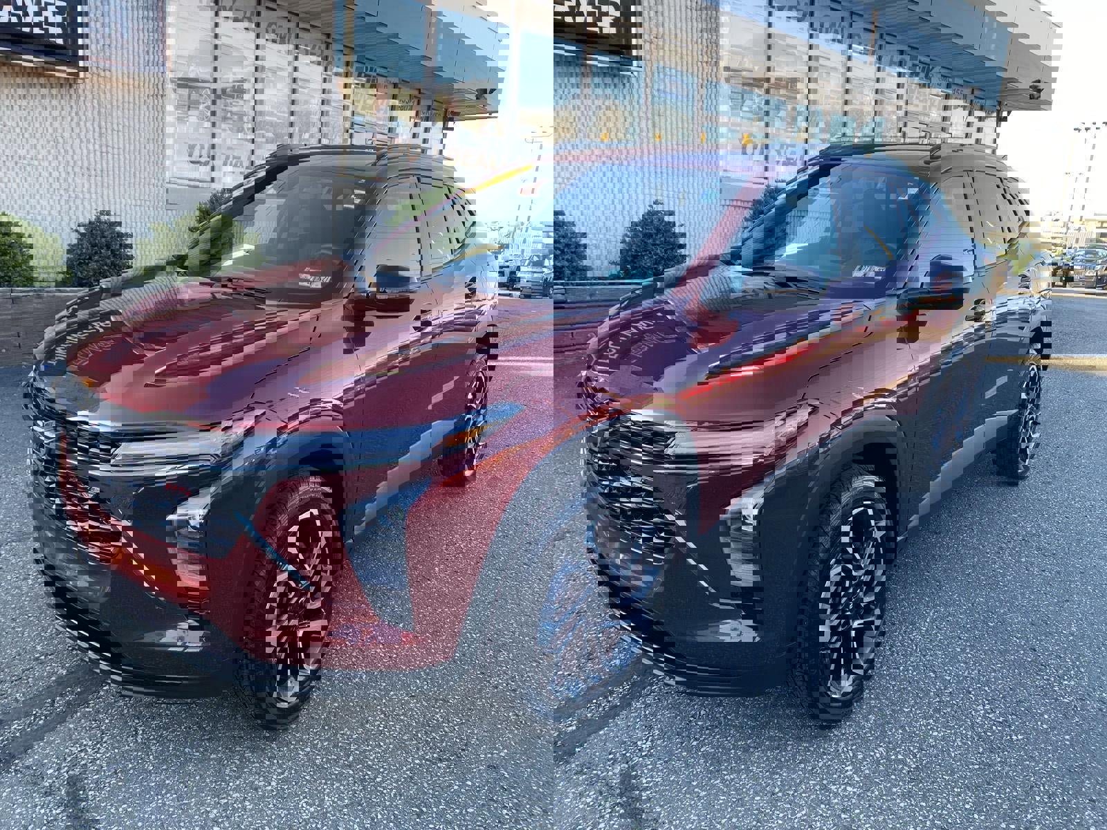 Certified 2025 Chevrolet Trax RS w/ Driver Confidence Package image 2