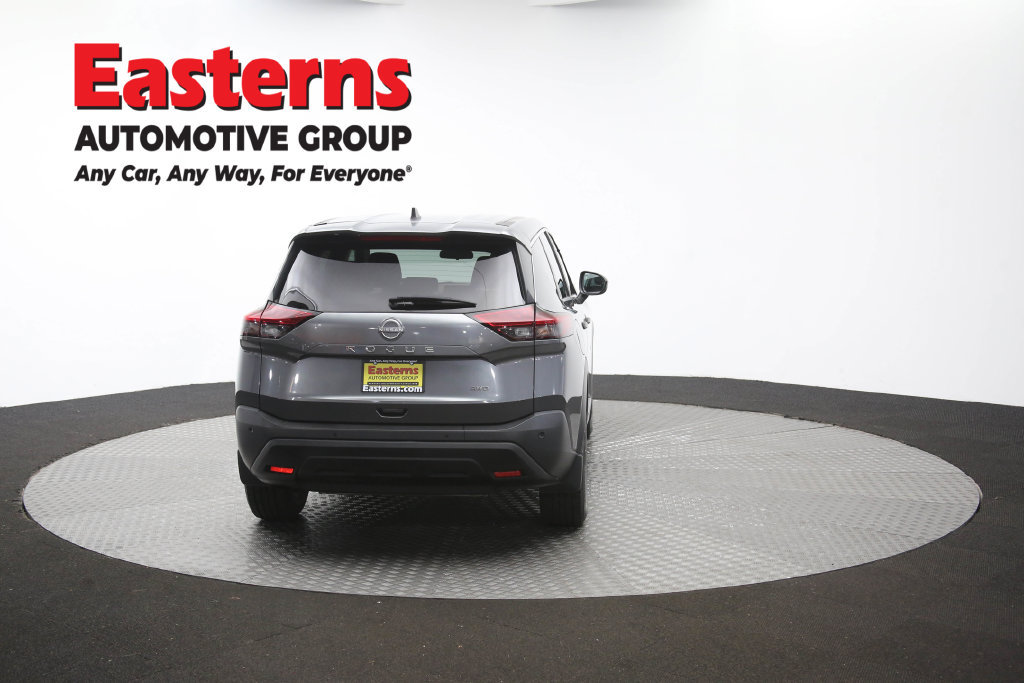 Used 2023 Nissan Rogue S AWD/4WD image 38